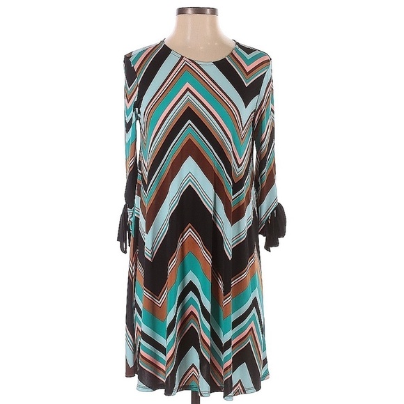 Solo La Fe Boho Striped Chevron Half Sleeve Dress l SIZE S - Picture 1 of 7